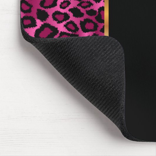 Trendy Hot Pink Leopard Tier mit Gold Akzenten Mousepad (Ecke)