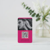 Trendy hot pink QR Code Moderne Social Media Foto Visitenkarte (Stehend Vorderseite)
