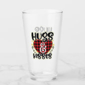 Trendy Hugs and Kisses Valentinstag Glas (Vorderseite)