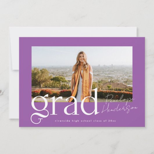 Trendy Lila Class of 2024 Moderner Abschluss Ankündigung (Vorderseite)