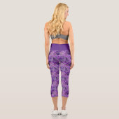 Trendy Lila Paisley Pattern Capri Leggings (Rückseite)