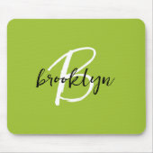 Trendy Lime Green Schwarz-weiß Script Monogram Mousepad (Vorne)