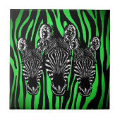 Trendy Limon Zebra Herd auf Zebra Print Fliese (Vorderseite)