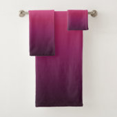 trendy magenta maroon lila burgundy ombre badhandtuch set (Insitu)