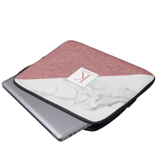 Trendy Marble Blush Pink Glitzer Girly Monogram Laptopschutzhülle (Vorne Knopf)