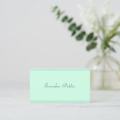 Trendy Mini Green Template Modernes Script Monogra Visitenkarte (Stehend Vorderseite)