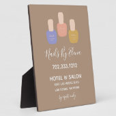 Trendy Minimalistisch Nail Salon Business Tabletop Fotoplatte (Seite)