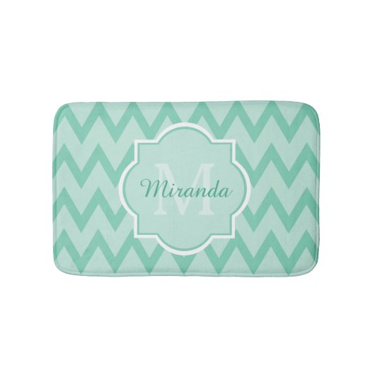 Trendy Mint Green Zickzack Zigzag Name und Monogra Badematte (Vorderseite)