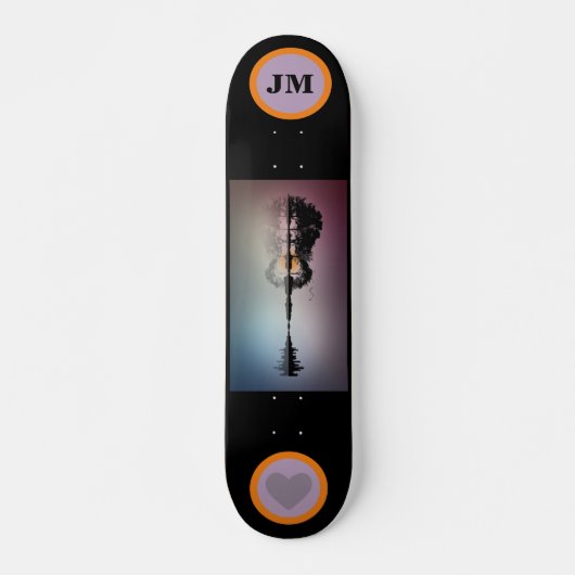 Trendy Mit Monogramm Skateboard mit Gitarre (Vorne)
