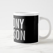 Trendy Modern Black Bold Text Jumbo-Tasse (Rechts)