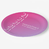 Trendy Modern Bold Pink Gradient 21st Birthday Pappteller (Schrägansicht)
