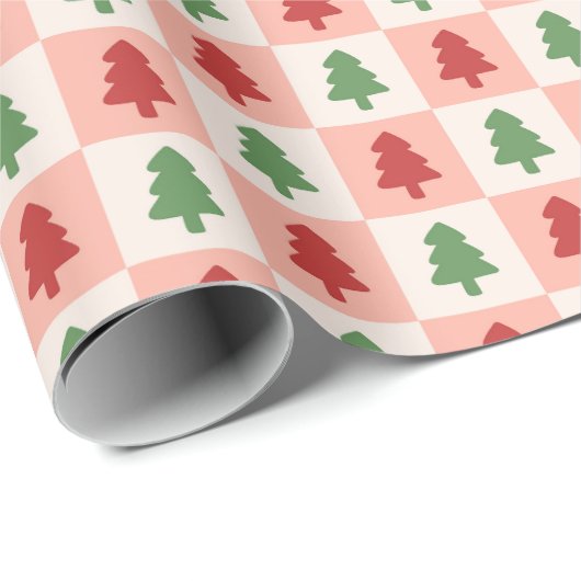 Trendy Modern Christmas Tree Chered Pattern Geschenkpapier (Rolleneckpunkt)