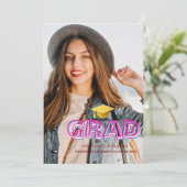 Trendy Modern Grad Photo Graduation 2026 Ankündigung (Stehend Vorderseite)