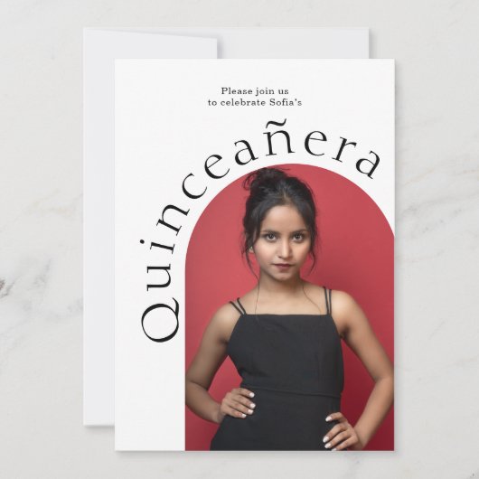 Trendy Modern Minimalistisch Arched Foto Quinceane Ankündigung (Vorderseite)