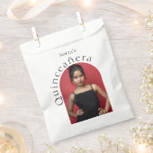 Trendy Modern Minimalistisch Arched Foto Quinceane Geschenktütchen (Ausgeschnitten)
