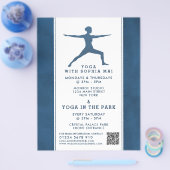 Trendy Modern Navy Blue Yoga Class Werbung Flyer (Einzeln)