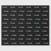 Trendy Modern Script Individuelle Name Schwarz/Wei Geschenkpapier (Flach)