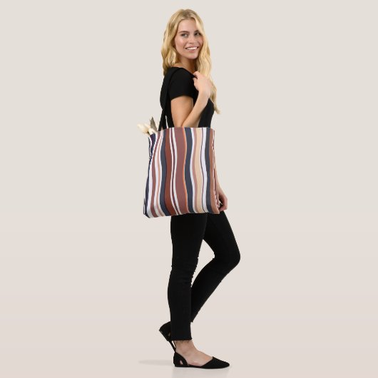 Trendy Moderne, rustikale Streifen Tasche (Am Model)