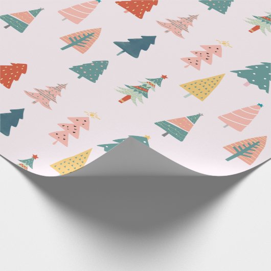 Trendy Moderne Weihnachtsbaummuster auf Rosa Geschenkpapier (Ecke)
