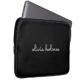 Trendy Monogram | Modern Black Script Name Laptopschutzhülle (Vorne Rechts)