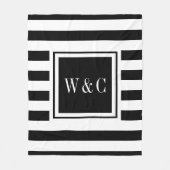 Trendy Monogram Moderner Schwarz-weißer Streifen Fleecedecke (Vorderseite)