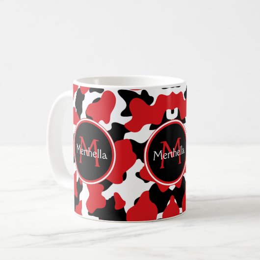 Trendy Monogram Red Black Cow Print Kaffeetasse (Vorderseite Links)