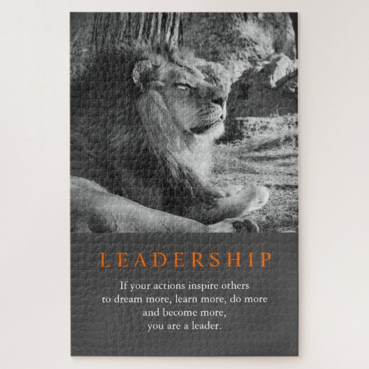 Trendy Motivierend Leadership Lion Black & White Puzzle (Vertikal)