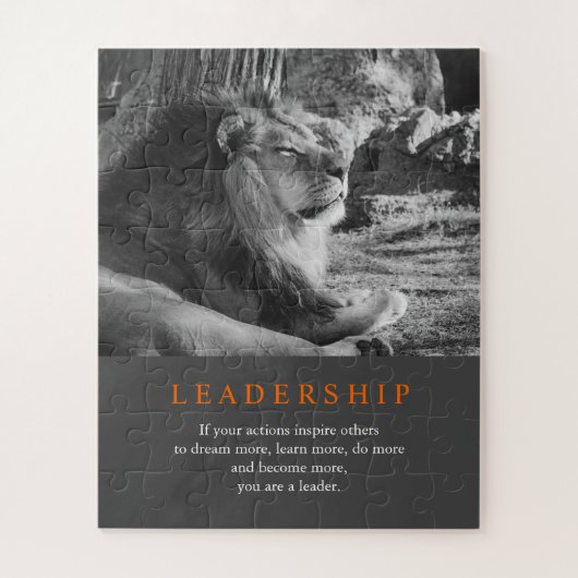 Trendy Motivierend Leadership Lion Black & White Puzzle (Vertikal)