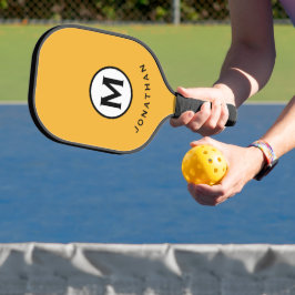 Trendy Mustard Monogram Initial Name Pickleball Schläger