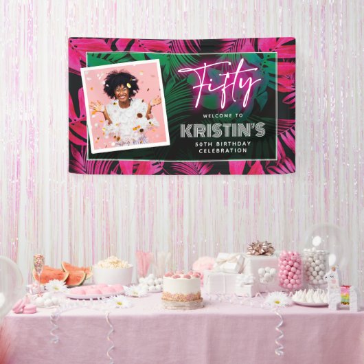 Trendy Neon Pink Tropical 50. Geburtstag Willkomme Banner (Party)