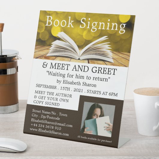 Trendy Open Book, Writers Book Signing Advertising Sockelschild (In Situ)
