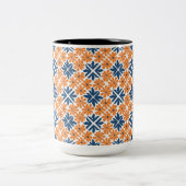 Trendy Orange Blume Zweifarbige Tasse (Mittel)