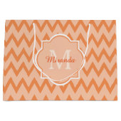 Trendy Orange Zickzack Zigzag Name und Monogram Große Geschenktüte (Vorderseite)