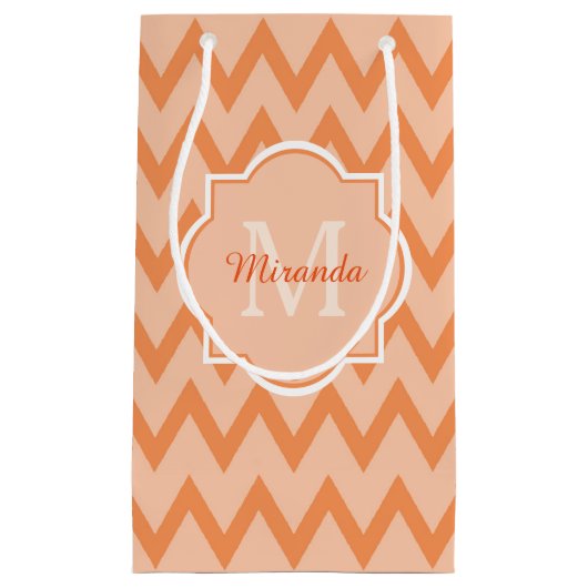 Trendy Orange Zickzack Zigzag Name und Monogram Kleine Geschenktüte (Vorderseite)