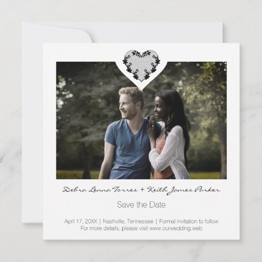 Trendy Ornamental Heart Black Lace Wedding Save The Date (Vorderseite)