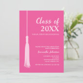 Trendy Pink Feminine 2025 Grad Tassel Abschluss Einladung (Stehend Vorderseite)