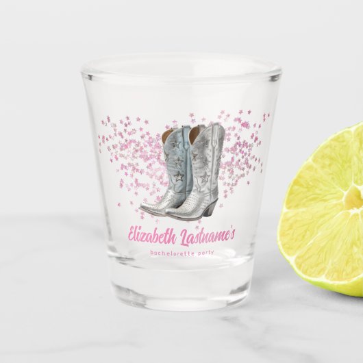 Trendy Pink Silver Cowboy Boots Bachelorette Party Schnapsglas (Vorderseite)