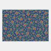 Trendy Pink und Blue Christmas Holly Pattern Geschenkpapier Set (Vorderseite 2)
