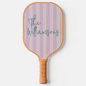 Trendy Pink White Stripes Custom Script Wedding Pickleball Schläger (Vorderseite)