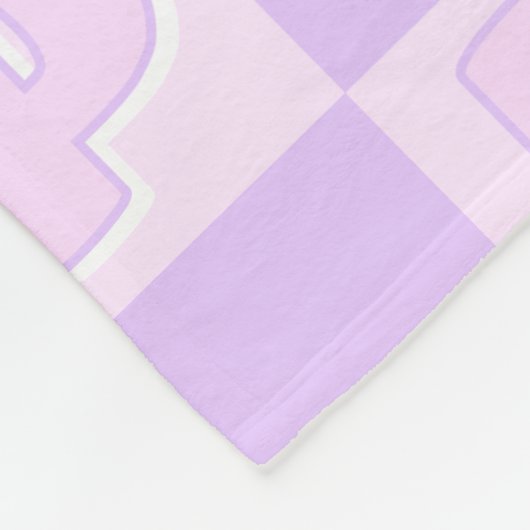 Trendy Purple Monogram Initial Checkered  Fleecedecke (Ecke)