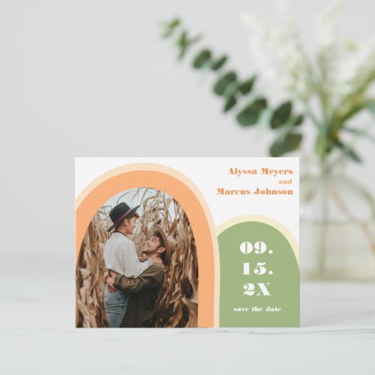 Trendy Rainbow Boho Save the Date Green Postkarte (Stehend Vorderseite)