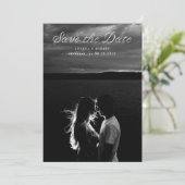 Trendy Ribbon Script Save-the-Date-Karte (Stehend Vorderseite)