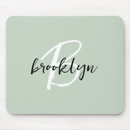 Trendy Sage Green Schwarz-weiß Script Monogram Mousepad (Vorne)