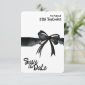 Trendy Schwarz-weiß Bow Modern Simple Wedding Save The Date (Stehend Vorderseite)