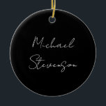 Trendy Schwarz-weiß Handwriting Minimalistisch Keramik Ornament<br><div class="desc">Haben Sie schon einmal so ein dünnes,  gut durchdachtes,  ästhetisches und bemerkenswertes Design gesehen? Die Schriftauswahl,  die Größe des Schriftartes und die Dunkelheit der Farben sind schon lange überlegt und mit viel Aufwand gestaltet worden. Das Ergebnis war so ein einzigartiges Design,  das alle beeindruckt,  die es sehen.</div>