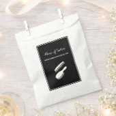 Trendy Schwarz-weiß Stripes Hair and Beauty Salon Geschenktütchen (Ausgeschnitten)