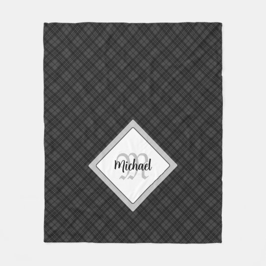 Trendy Schwarz-weiß tartan Personalize Monogram Fleecedecke (Vorderseite)