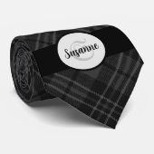 Trendy Schwarz-weiß tartan Personalize Monogram Krawatte (Gerollt)