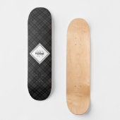 Trendy Schwarz-weiß tartan Personalize Monogram Skateboard (Vorderseite)