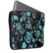 Trendy schwarze u. blaue BlumenRosen-Laptop-Hülse Laptopschutzhülle (Vorne Rechts)